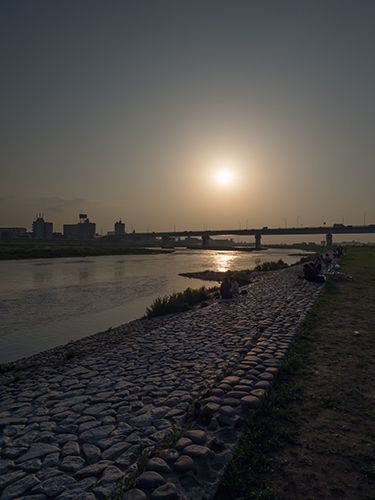夕暮れの多摩川 9の高画質画像