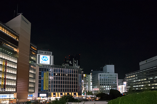 夜の高層ビル 8 フォトスク 無料のフリー高画質写真素材画像