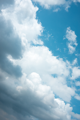 青い空と雲 8の高画質画像