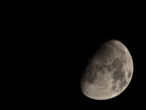 月の高画質画像