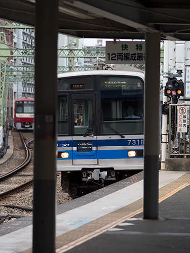 京浜急行電鉄 2の高画質画像