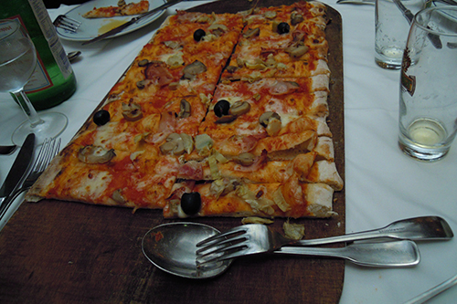 イタリアのピッツァの高画質画像