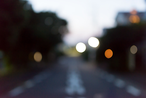 夜の道路の光の高画質画像