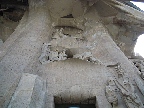 サグラダ・ファミリアの彫刻 3の高画質画像