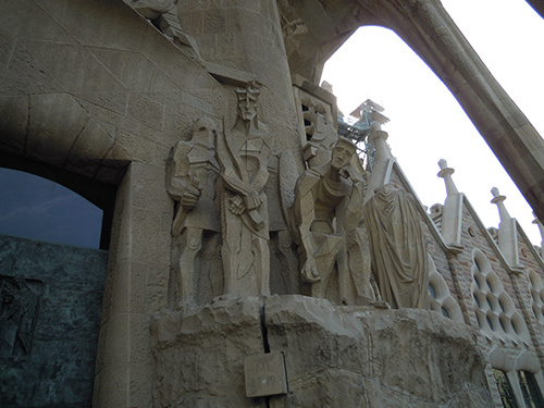 サグラダ・ファミリアの彫刻 4の高画質画像