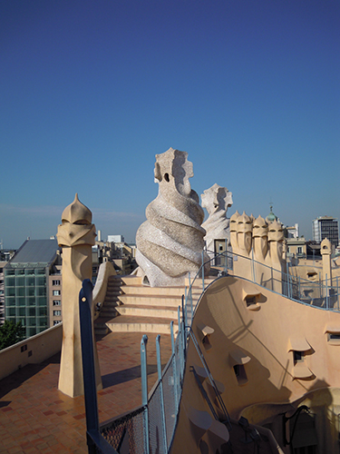 ミラ邸の屋上から、バルセロナ 2の高画質画像